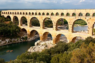 Photo of a Roman aquaduct